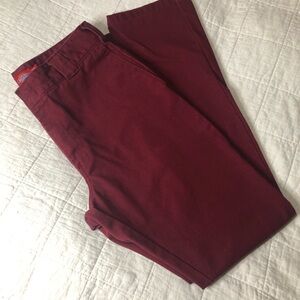 💃 Dickies Maroon Straight Leg Pants, 7/28, Workwear or Casual (J10200T) 💃